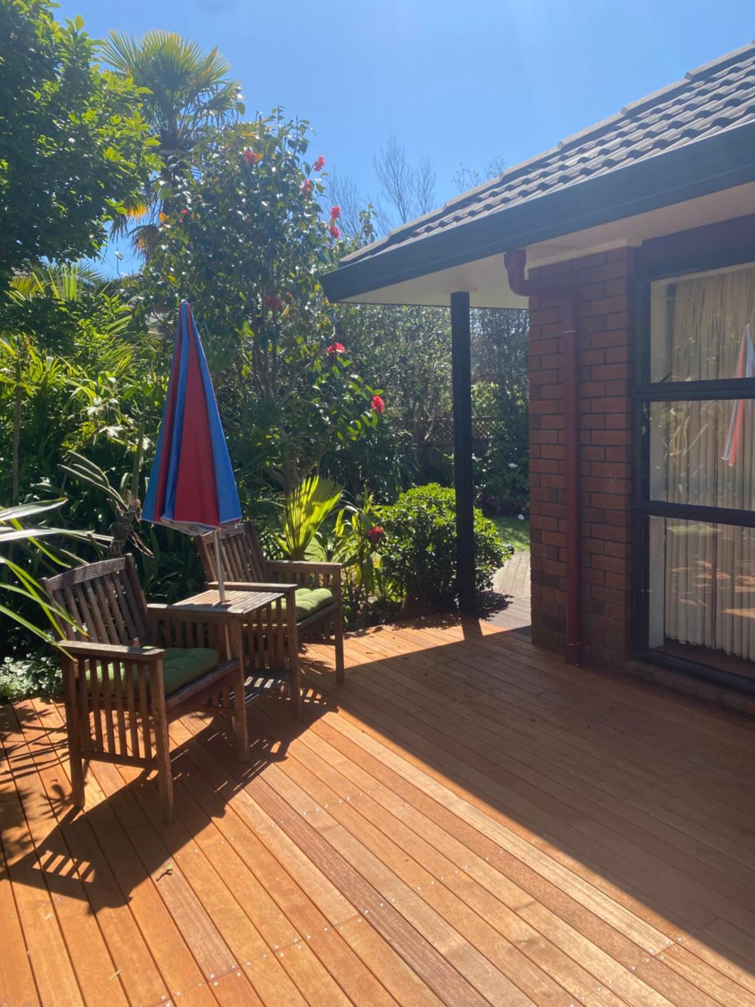 Villa Beautiful Estuary Views In Shelly Park Auckland Esterno foto